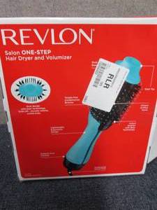 Revlon One-Step Hair Dryer and Volu...