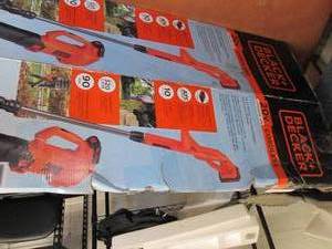 BLACKDECKER 20V MAX Lithium-Ion Le...