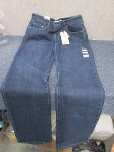 Levis Womens Red Tab 505 Straight...