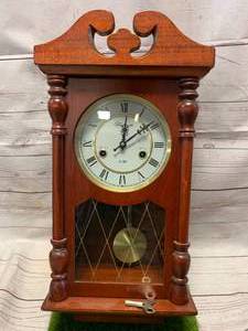 lot 27 image: WENTWORTH, MANTLE CLOCK 22 INCH TALL