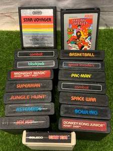 lot 53 image: LOT OF 17 ATARI 2600 GAMES