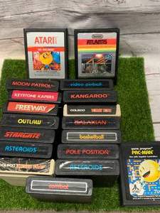 lot 54 image: LOT OF 18 ATARI 2600 GAMES