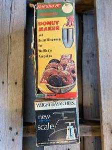 lot 93 image: VINTAGE SCALE & DONUT MAKER