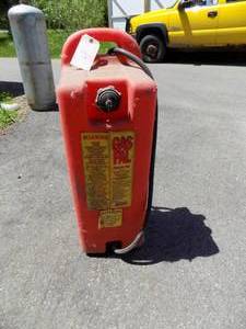 Gas caddie on wheels