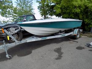 1991 Donzi Boat & EZ Loader Trailer