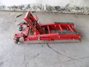 Motorcycle Lift 1500 lbs Big Red