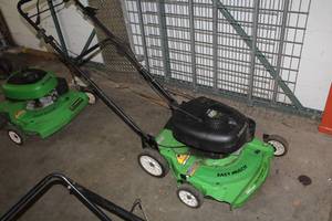 lot 560 image: Lawn Boy 10323 Gas Push Mower 21