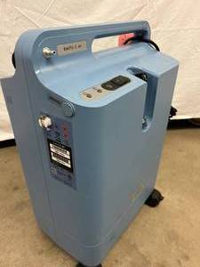 MSRP $2000 Respironics Everflo Q Ultra-quiet Stationary 5 LPM (Liters Per Minute) Oxygen Concentrator With Opi (Oxygen Percentage Indicator (OPI) - alarm that sounds when oxygen levels fall below 70%) - Excellent Working Condition
