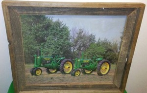 lot 511 image: John Deere Tractor Photo