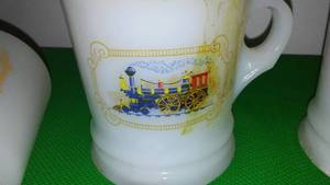 lot 514 image: Avon Aftershave Train, Railroad Mugs and containers