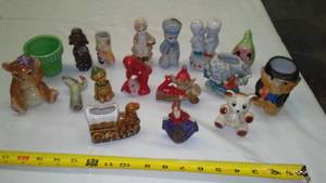lot 559 image: Vintage Figurines, Elves