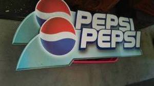 lot 569 image: Pepsi Cardboard Signs (2)