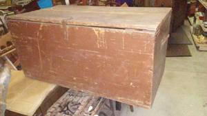 lot 679 image: Primitive Chest