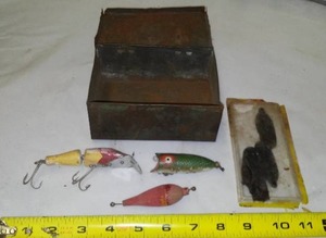 lot 615 image: Metal Box and Contents