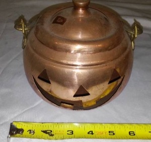 lot 623 image: Copper Pumpkin Halloween