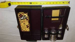 lot 634 image: Vintage Traveling Bar Set in Case -Excellent