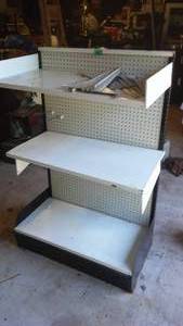lot 687 image: Retail Display