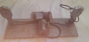 lot 709 image: 8 and 16mm Electric Reel to Reel Splicer.