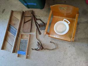 lot 199 image: Antique lot includes travel version...
