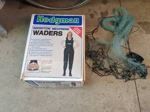lot 212 image: Neoprene Waders size 10 regular...