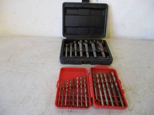 lot 25 image: Lot of wood Boring Bits