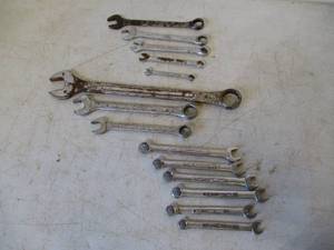 lot 36 image: Lot of various Wrenches- some Craftsman
