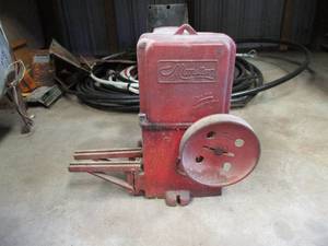 lot 81 image: Monitor PUMP