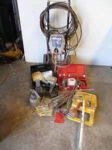 lot 95 image: Lot of Painting Sprayers and Equipment