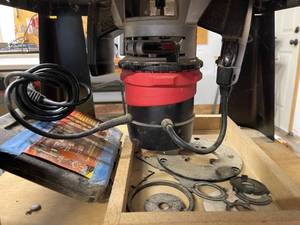 lot 43 image: Craftsman Router and Table On Metal Stand