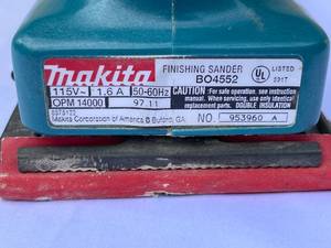 lot 48 image: Makita Finishing Palm Sander