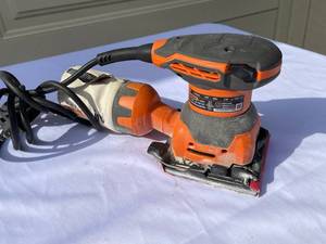 lot 51 image: Rigid 14 Sheet Palm Sander