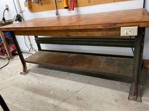 lot 71 image: Wood Top Work Bench With Metal Legs and Shelf