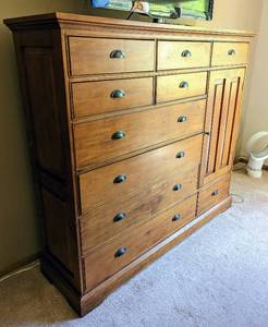 lot 12 image: Large Cherry Wood Dresser