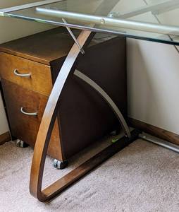 lot 40 image: Glass Topped Computer Desk