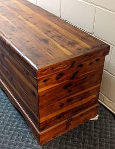 lot 91 image: Handcrafted Cedar Chest