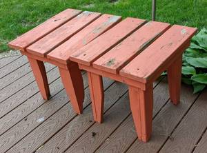 lot 98 image: Pair of Painted Wood Side Tables