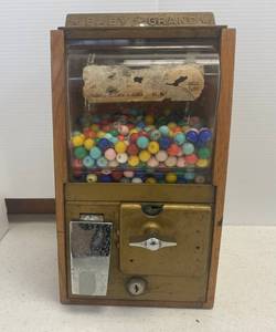 Vintage Victor Baby Grand 1950s Oak Case Gum Ball Marble Vending Machine