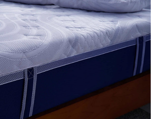Brand New Novaform 14 Comfort Grande Plus Memory Foam Queen Mattress