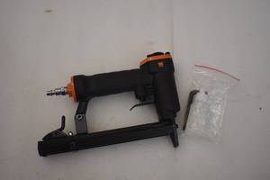 Crown Stapler