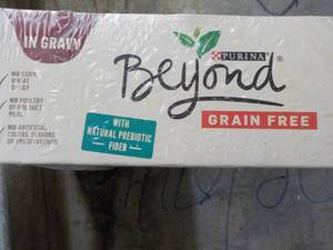 2 - 12pack 3 oz cans Beyond Cat Foo...