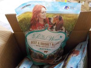 5 - 16 oz Bags Pioneer Women Dog Tr...