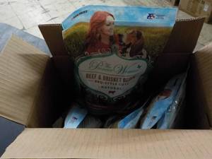 5 - 16 oz Bags Pioneer Women Dog Tr...