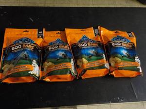 4 - 11 oz Bags Blue Boo Bars Dog Bi...