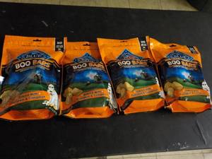 4 - 11 oz Bags Blue Boo Bars Dog Bi...