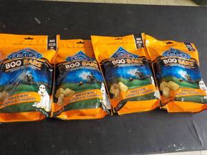 4 - 11 oz Bags Blue Boo Bars Dog Bi...
