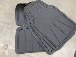 Black Auto Floor mats...