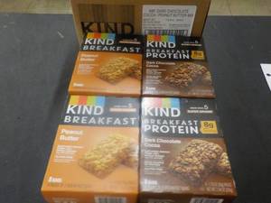 Case of 32 KIND Breakfast Protein B...