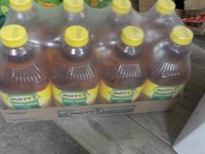 Case of 8 - 64 oz Bottles Motts Ap...