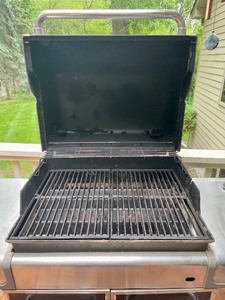 lot 13 image: Weber Genesis Grill