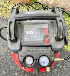 lot 68 image: Porter Cable 150 PSI 6 Gallon Air Compressor